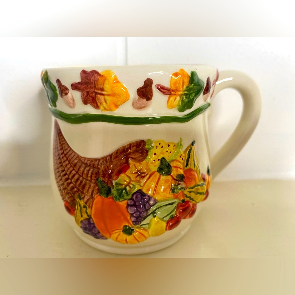 Thanksgiving coffee mug or tea cup.
